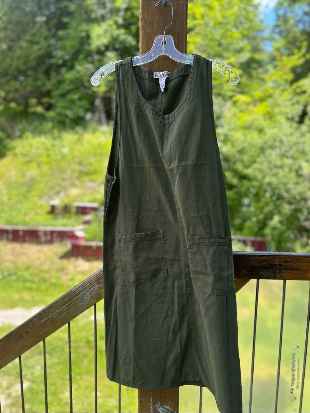 Northern Reflections Olive Green Sleeveless Dress • Medium
